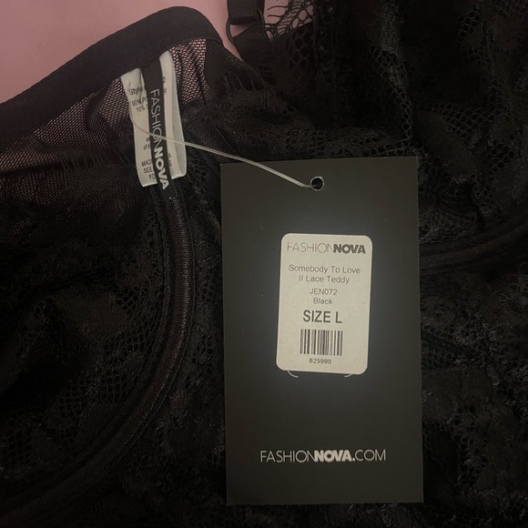 Lace Teddy - Picture 4 of 8